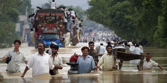 洪水被害が甚大なパキスタン。高い関税でもインド産のジャガイモ・トマトの需要が急増