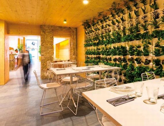 スペインでも店舗併設型植物工場タイプのレストランがオープン