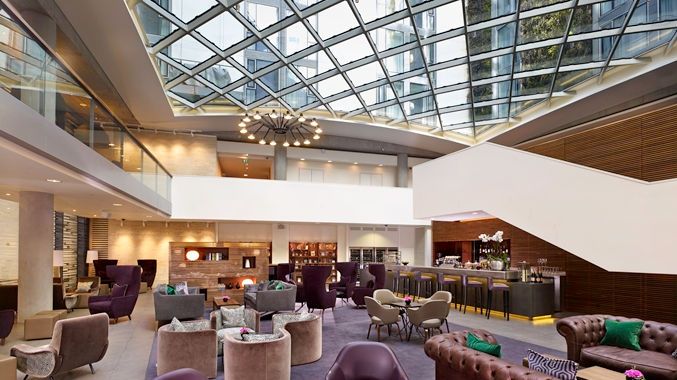 リノベーションしたロンドン・ホテル「Minthotel」ヨーロッパ最大級の壁面緑化を導入