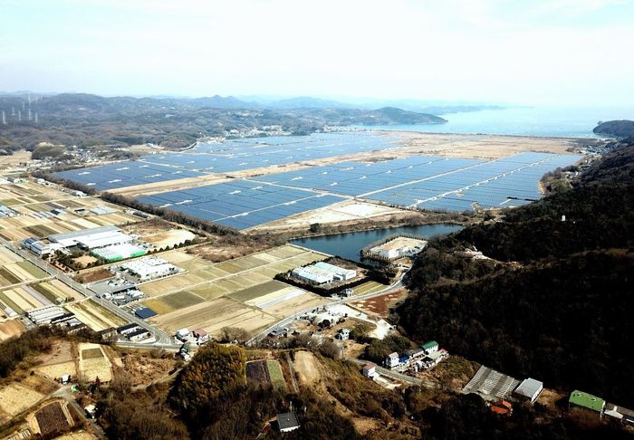 “日本最大級”のメガソーラー「瀬戸内Kirei太陽光発電所建設プロジェクト」発電所の試運転を開始