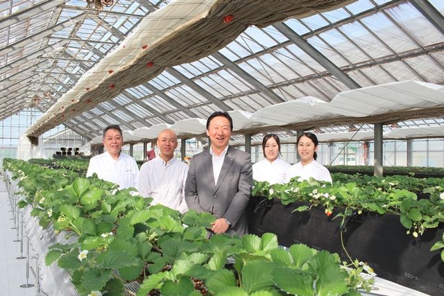 ホテル日航成田、JALグループが収穫したサツマイモを利用。本格芋焼酎「鶴空」を提供開始