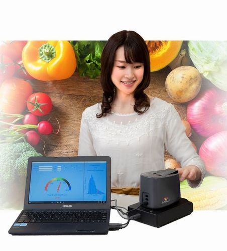 指先から野菜摂取状況を10秒で800段階にスコア化。ベジメータ装置をアルテックが日本で販売