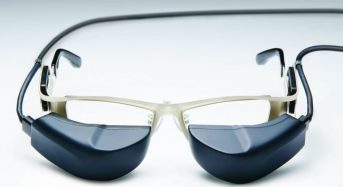 メガネスーパー、メガネ型ウェアラブル端末「b.g.（ビージー）」最新の商品プロトタイプを発表