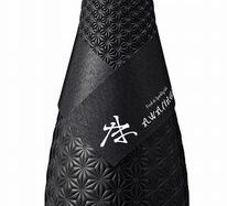 大日本印刷、遮光性やバリア性に優れたPETボトルが日本酒の生酒用に採用