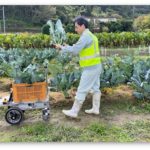 アトラックラボ、AIを用い、人に追従する収穫サポートロボットを開発